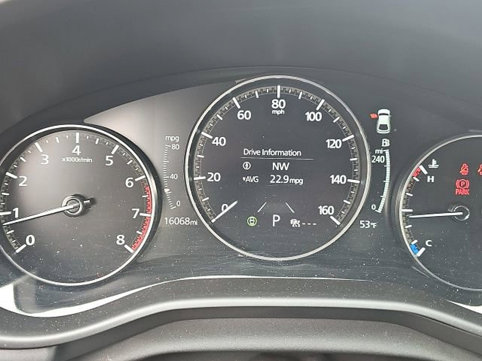 Used 2024 MAZDA MAZDA3 Hatchback w/Premium Plus Pkg image 4