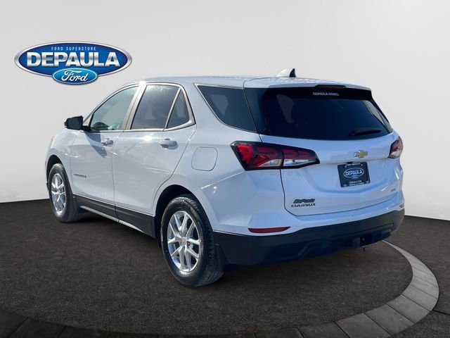 Used 2023 Chevrolet Equinox LS w/ LS Convenience Package image 3