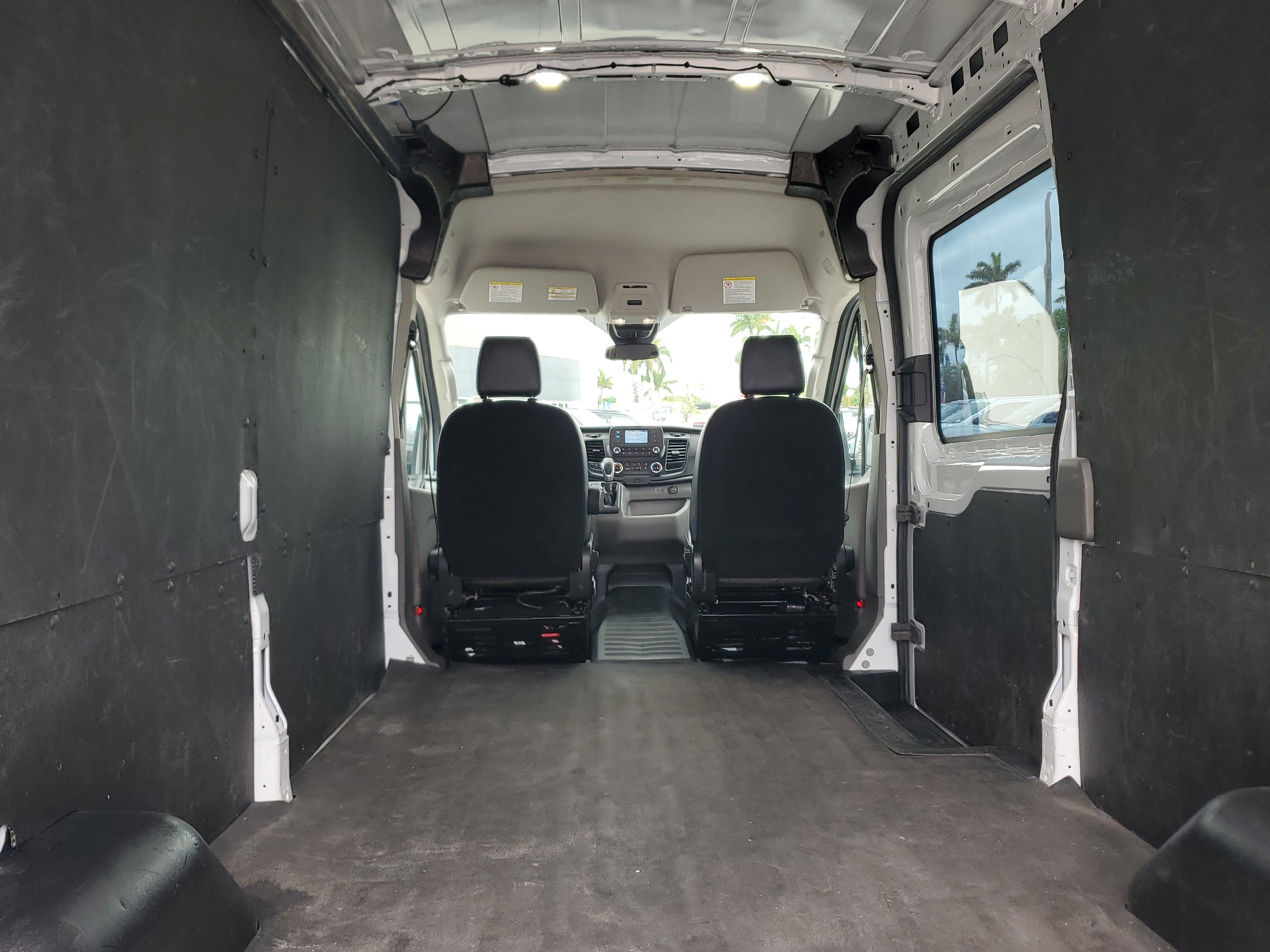 Used 2024 Ford Transit 250 148 Medium Roof w/ Load Area Protection Package RWD image 12