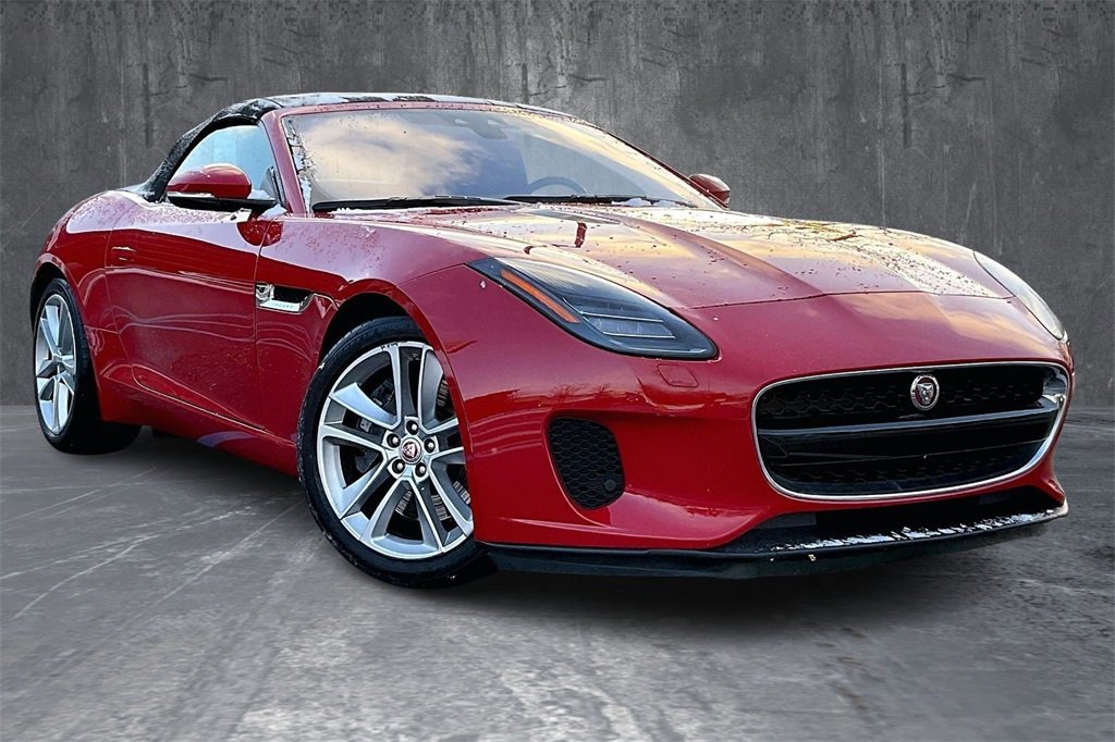 Used 2018 Jaguar F-TYPE Convertible image 3