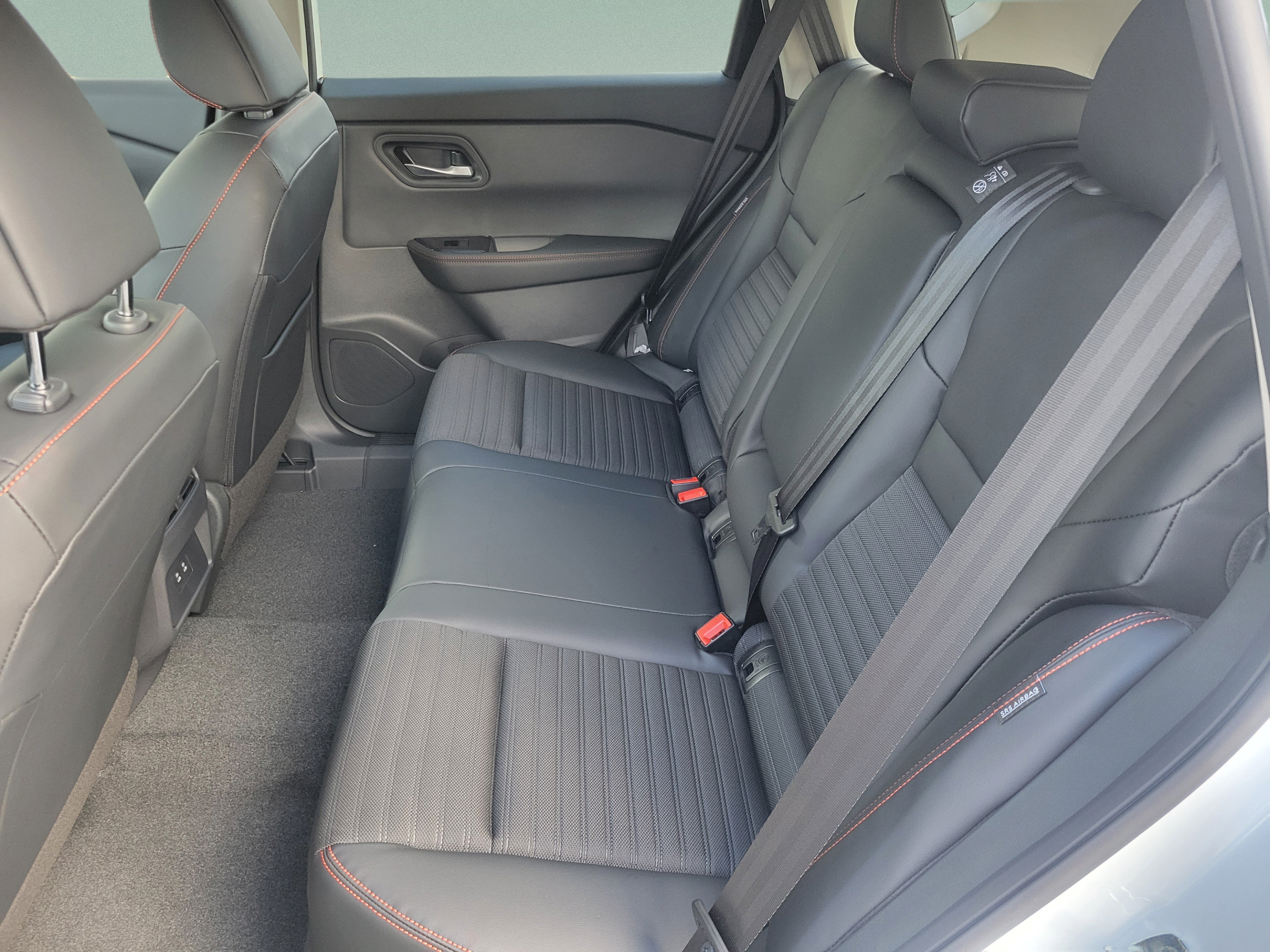 New 2026 Nissan Rogue SV AWD/4WD image 11