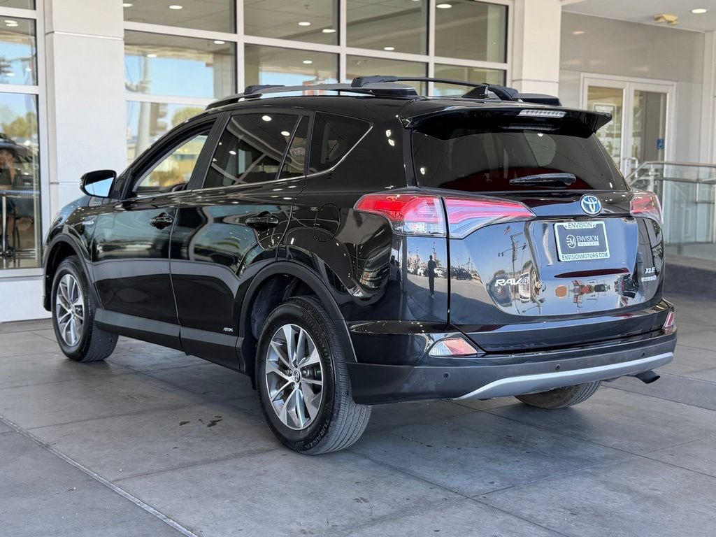 Certified 2018 Toyota RAV4 XLE w/ Convenience Package AWD/4WD image 9