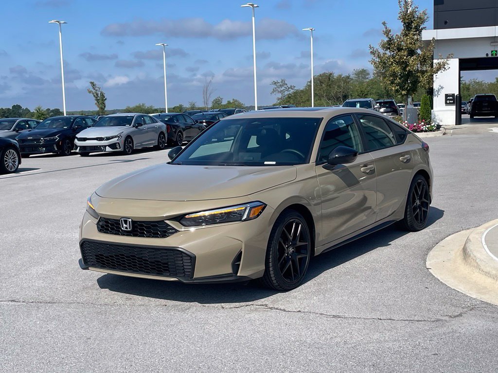 Used 2025 Honda Civic Sport image 4