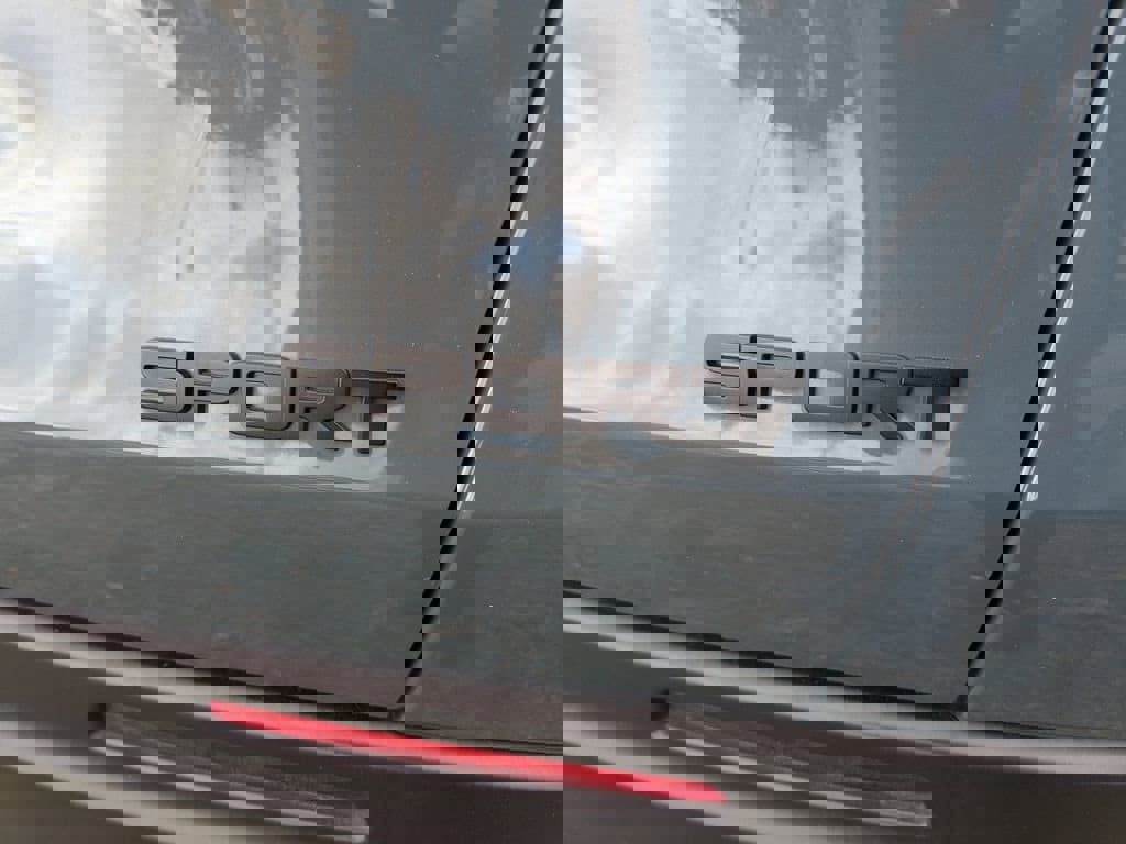 Used 2024 Honda HR-V Sport image 9