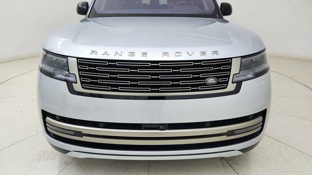 Used 2023 Land Rover Range Rover SE AWD/4WD image 8