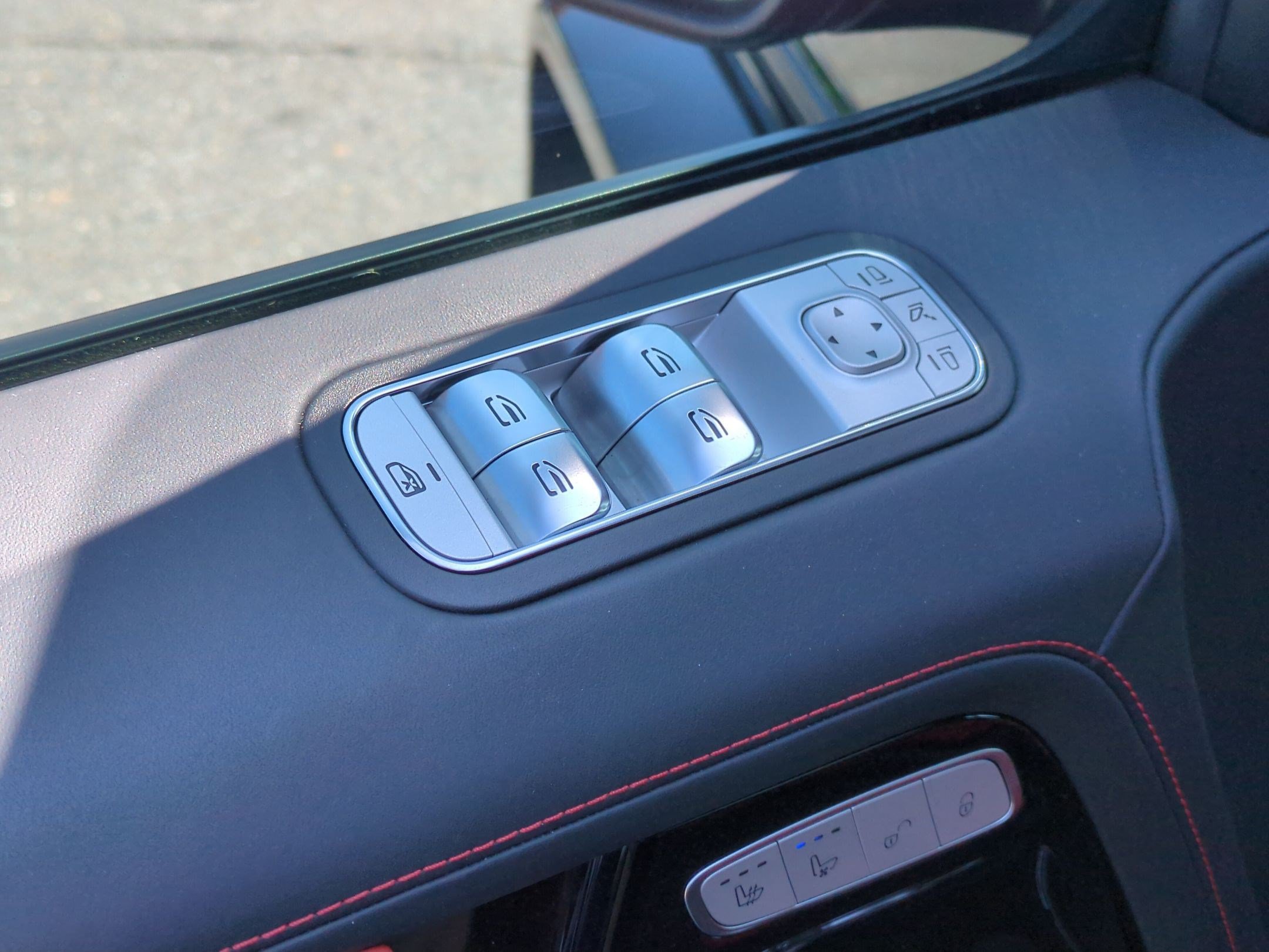 Used 2025 Mercedes-Benz G 63 AMG 4MATIC image 13