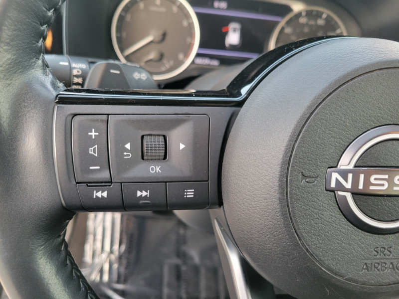 Used 2022 Nissan Pathfinder SL w/ SL Premium Package FWD image 40
