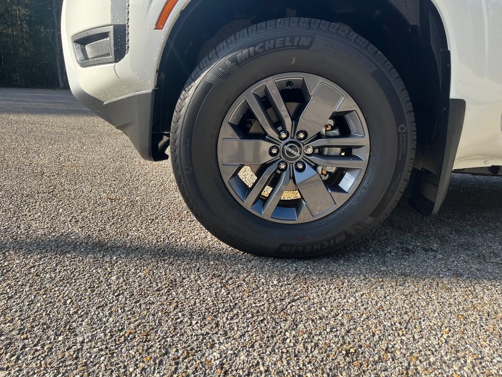 New 2026 Nissan Frontier SV w/ Tow Package RWD image 10