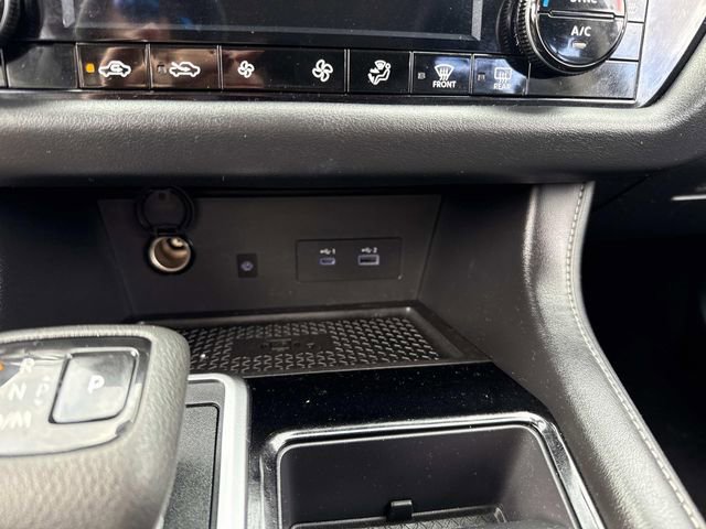 Used 2023 Nissan Pathfinder SL image 28