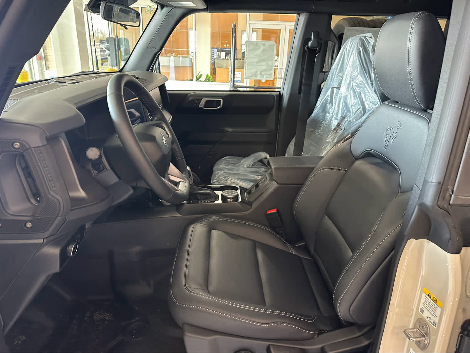 New 2025 Ford Bronco Badlands AWD/4WD image 16