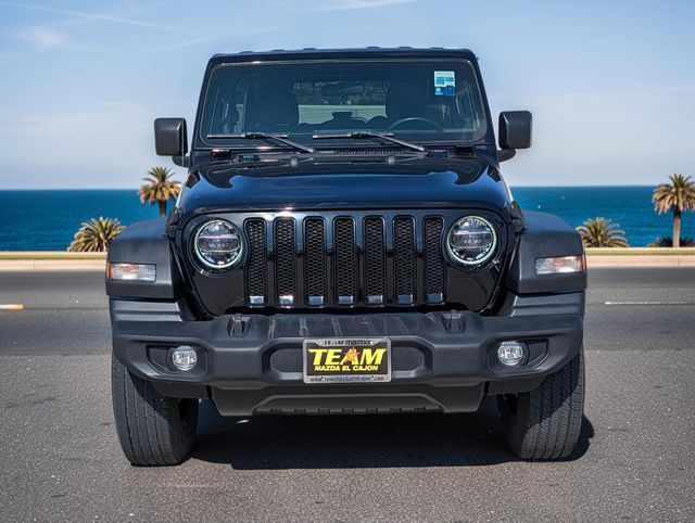 Used 2022 Jeep Wrangler Unlimited Sport AWD/4WD image 3