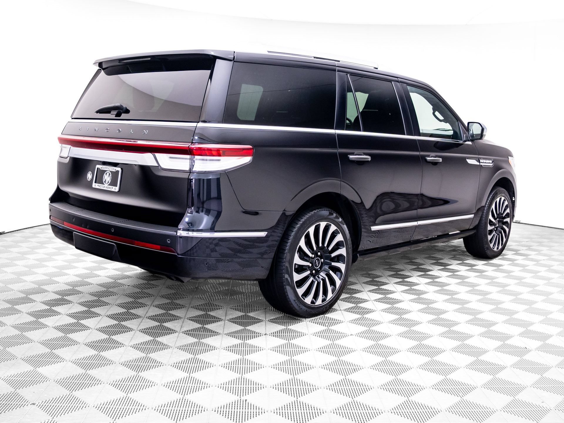 Used 2022 Lincoln Navigator Black Label AWD/4WD image 5