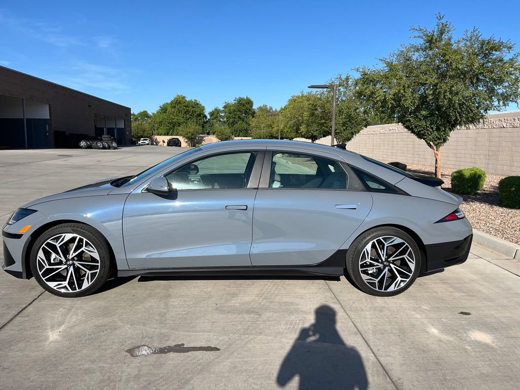 Used 2024 Hyundai Ioniq 6 SEL RWD image 11