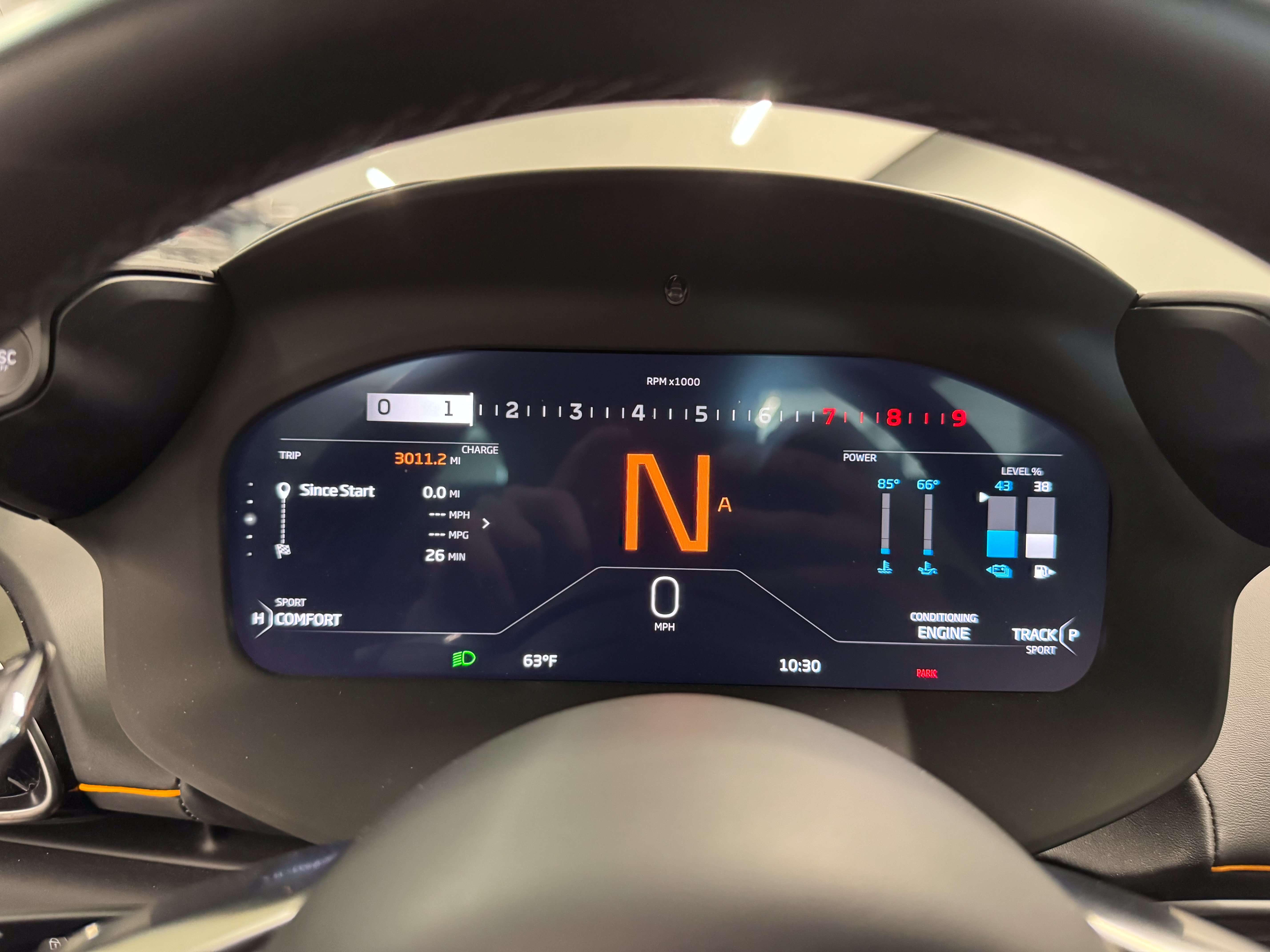 Used 2023 McLaren Artura RWD image 15