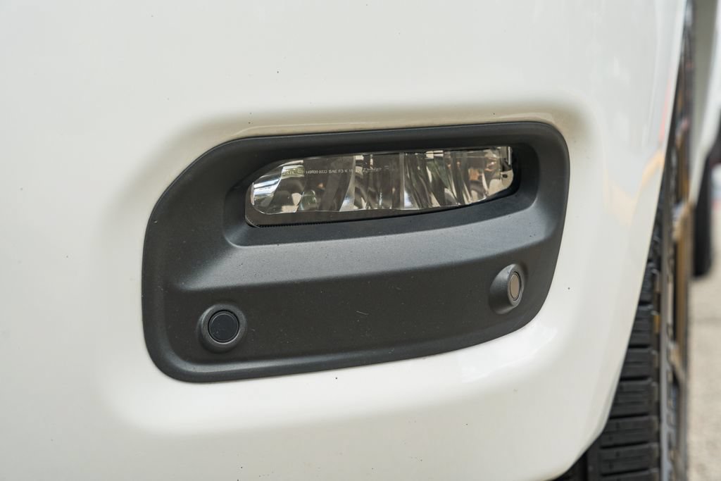 Used 2025 RAM 1500 Laramie w/ Night Edition AWD/4WD image 15
