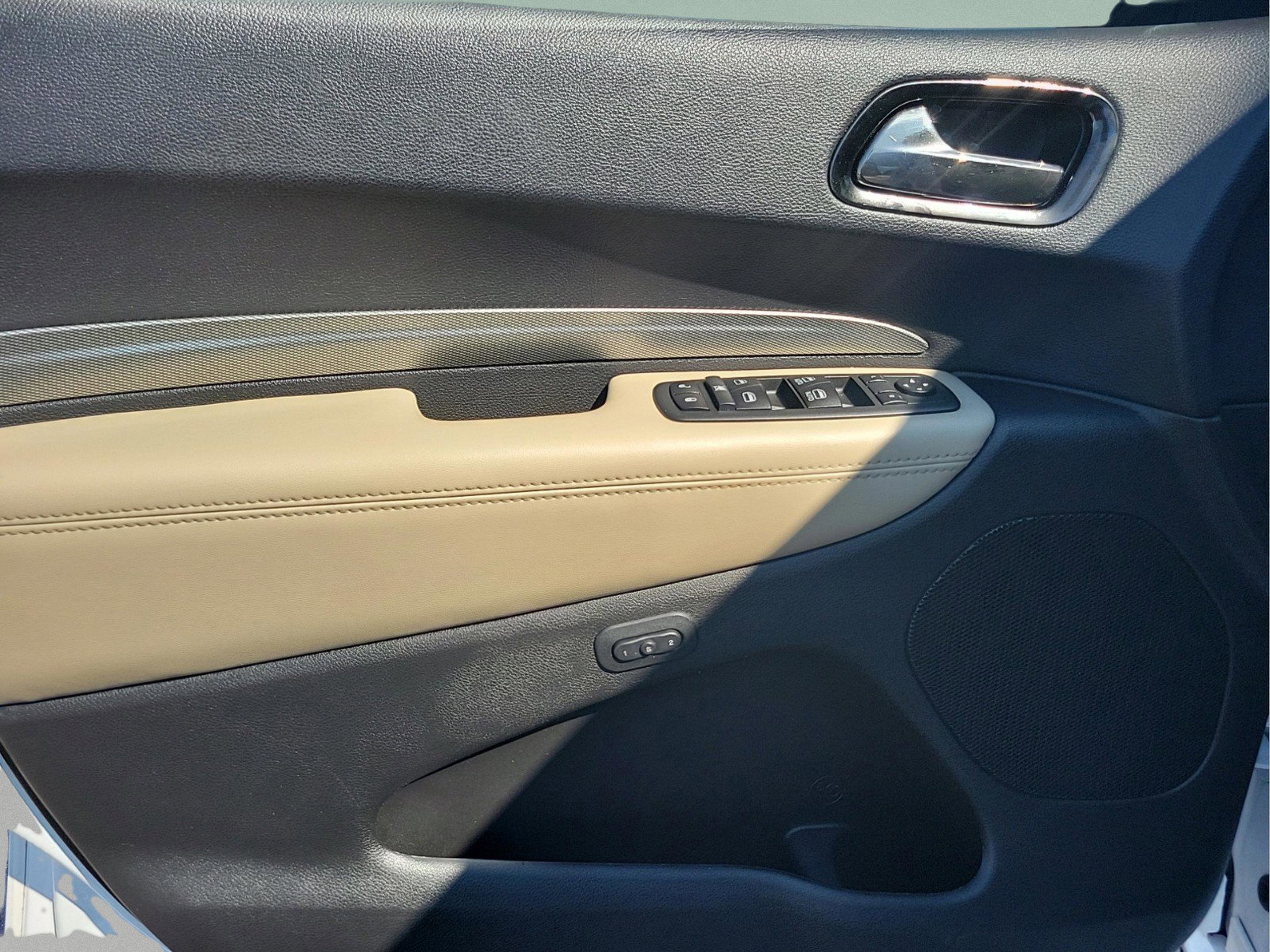 Used 2020 Dodge Durango GT image 16