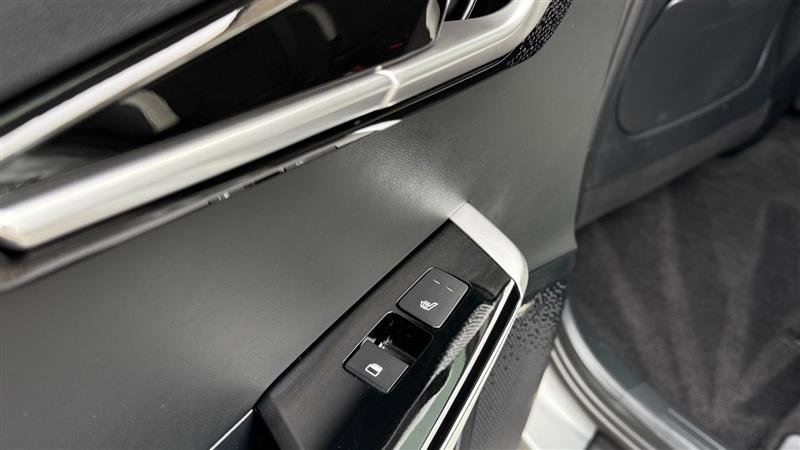 Used 2023 Kia EV6 GT-Line w/ GT-Line Suede Seat Package image 15