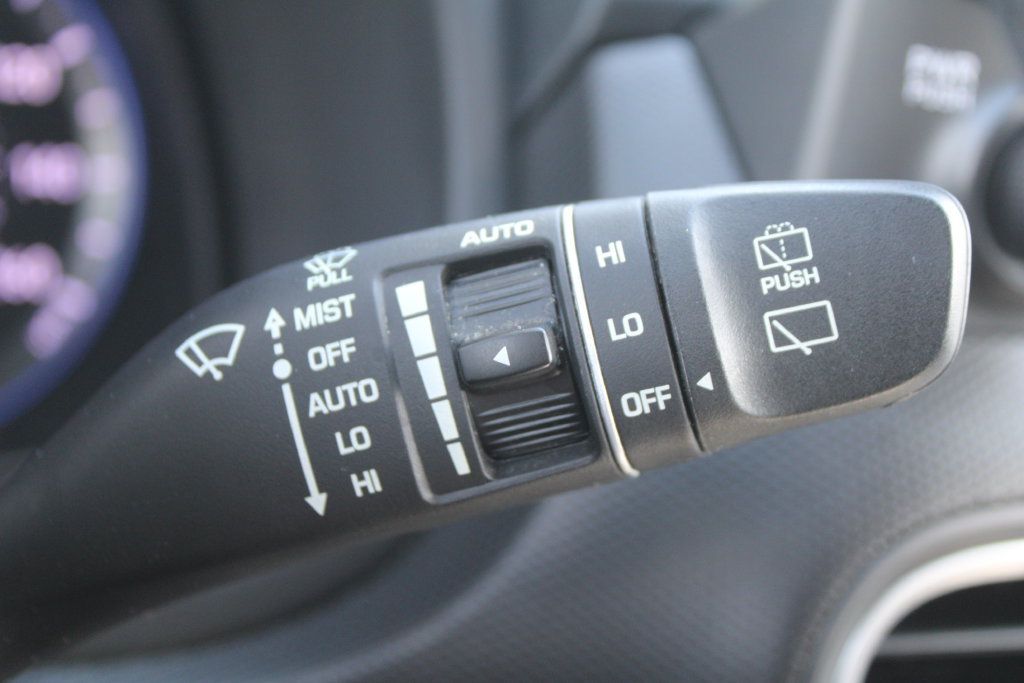 Used 2019 Hyundai Kona Ultimate FWD image 31