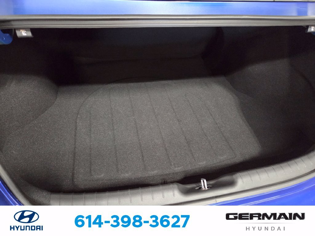 Used 2024 Hyundai Elantra SEL FWD image 21