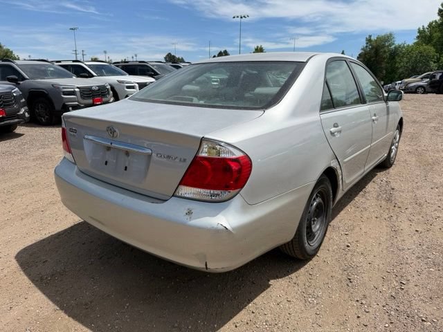 Used 2005 Toyota Camry LE FWD image 6