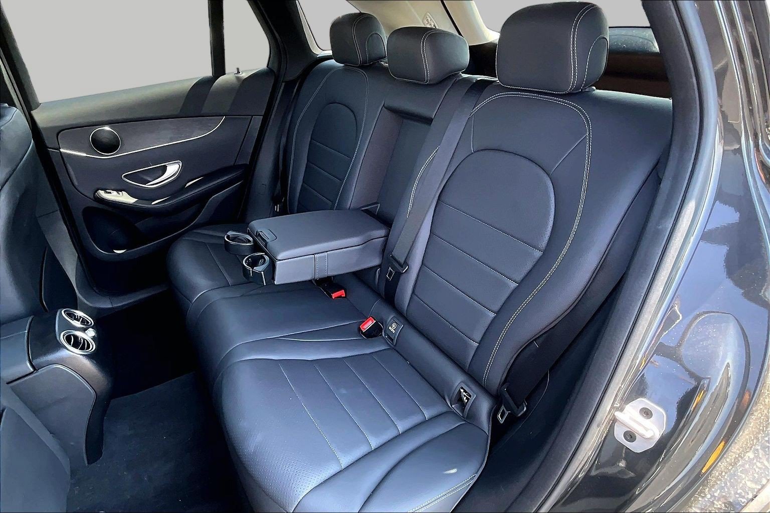 Used 2022 Mercedes-Benz GLC 300 image 22
