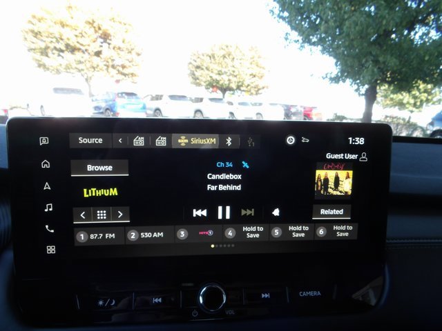 New 2025 Mitsubishi Outlander SE image 29