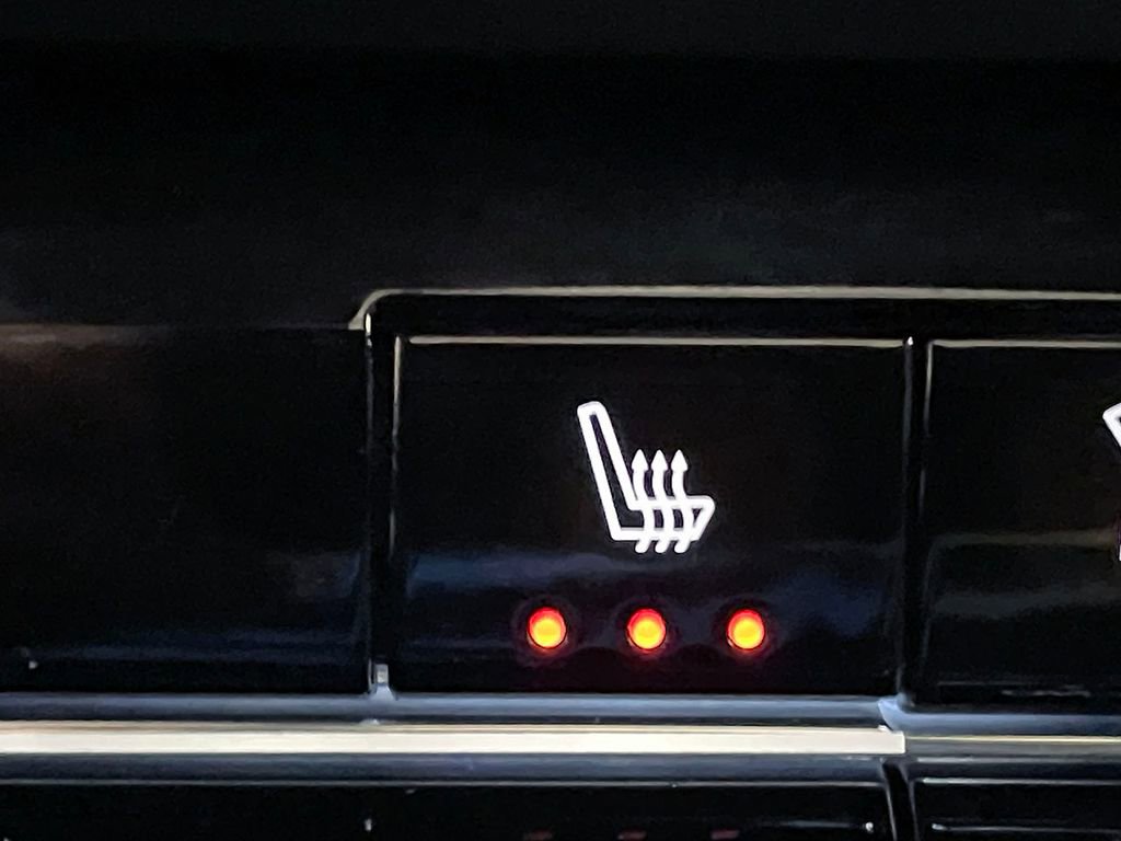 Used 2026 Chevrolet Equinox LT image 30