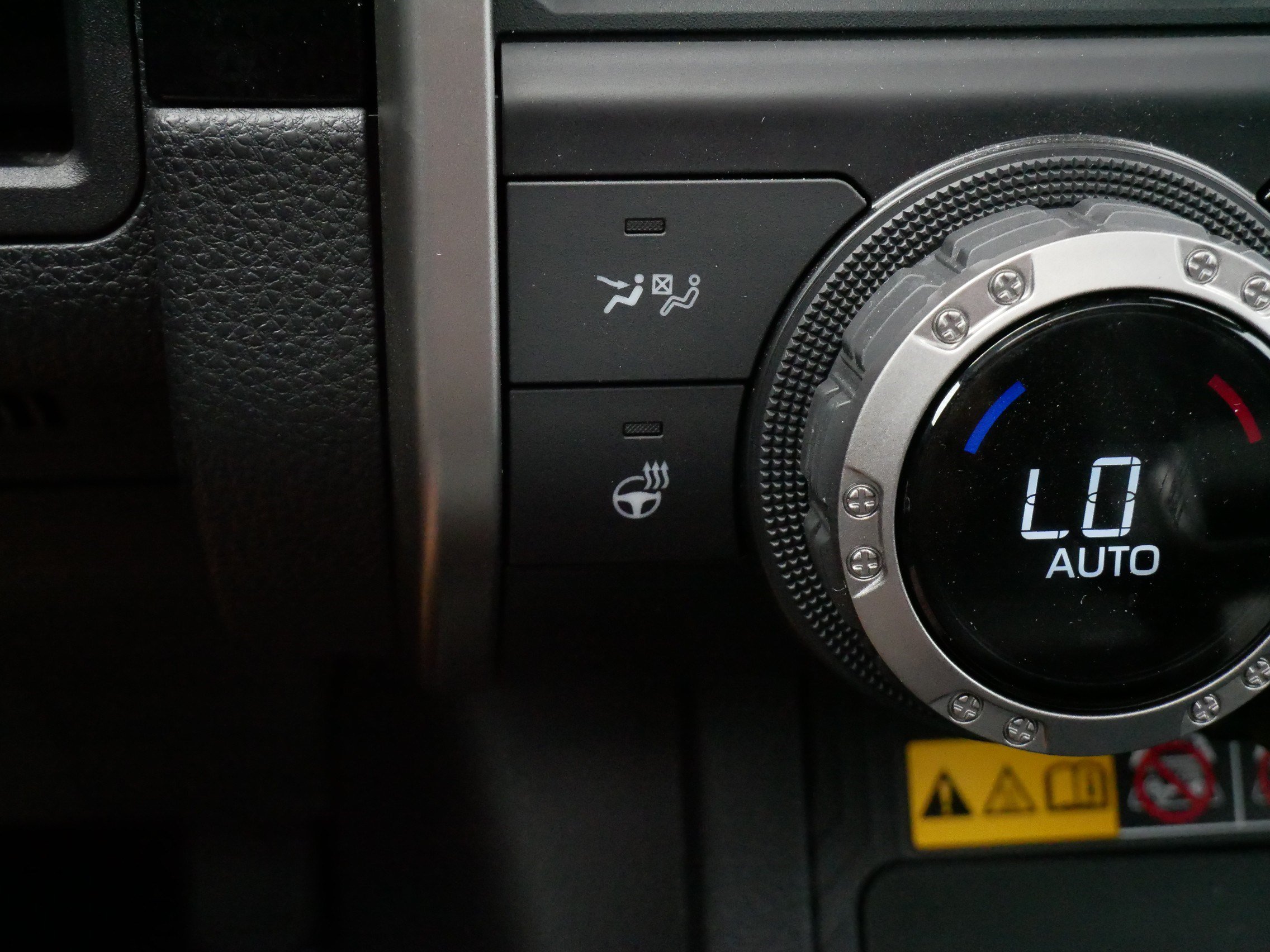 Certified 2025 Toyota 4Runner Limited AWD/4WD image 36