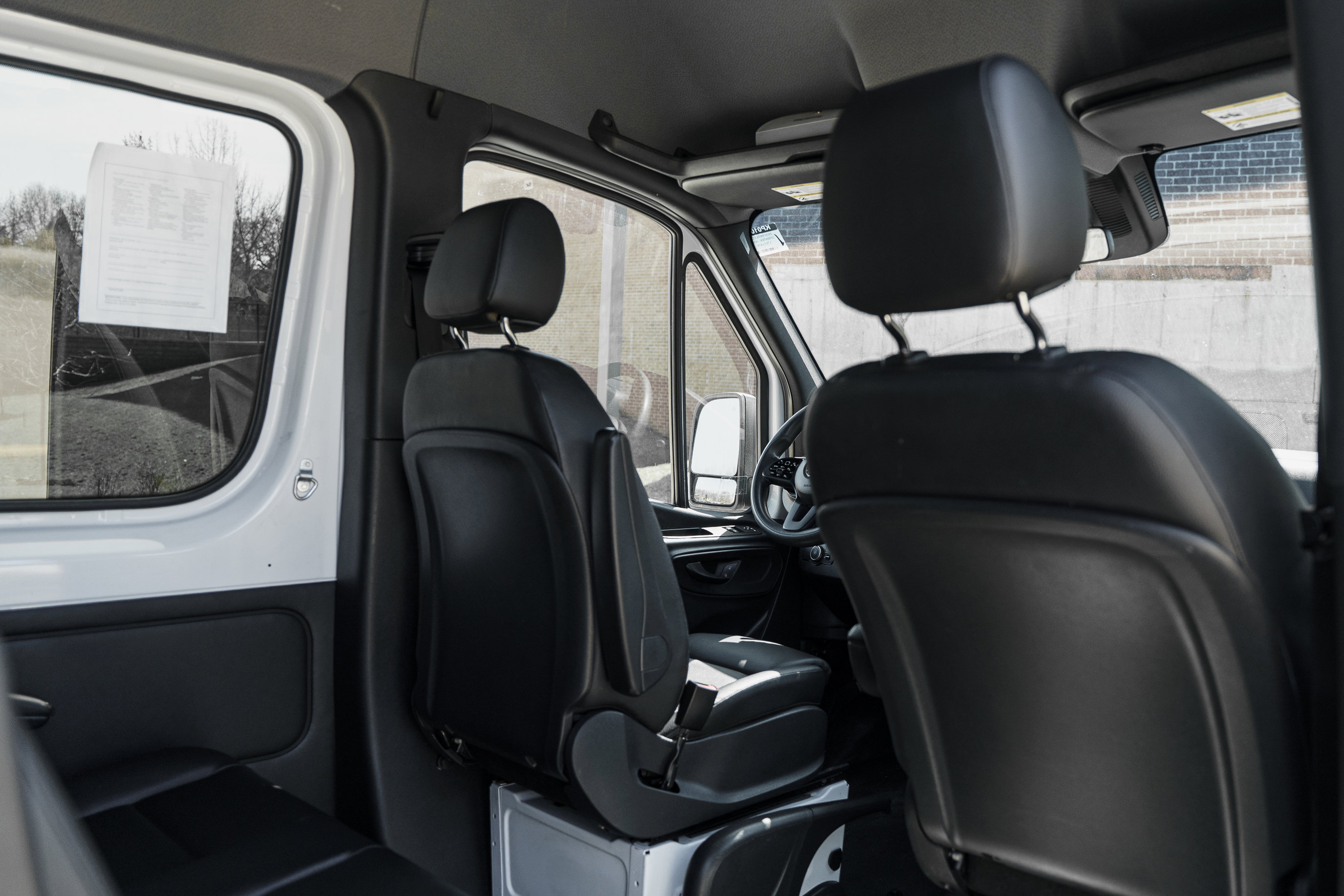 Used 2020 Mercedes-Benz Sprinter 2500 image 22