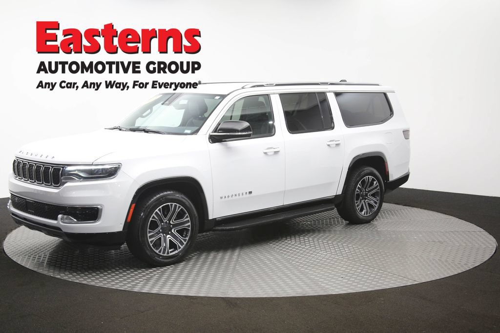 Used 2024 Jeep Wagoneer L Series II RWD image 60