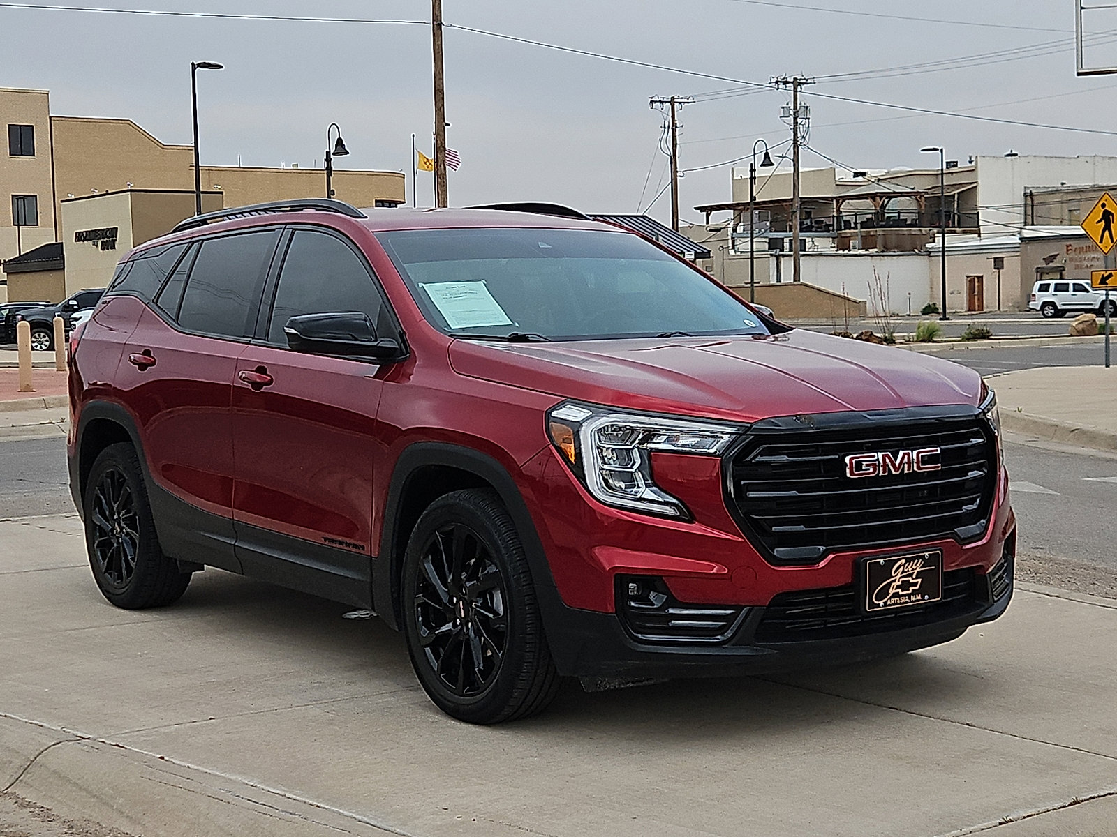 Used 2024 GMC Terrain SLT w/ Elevation Edition image 6