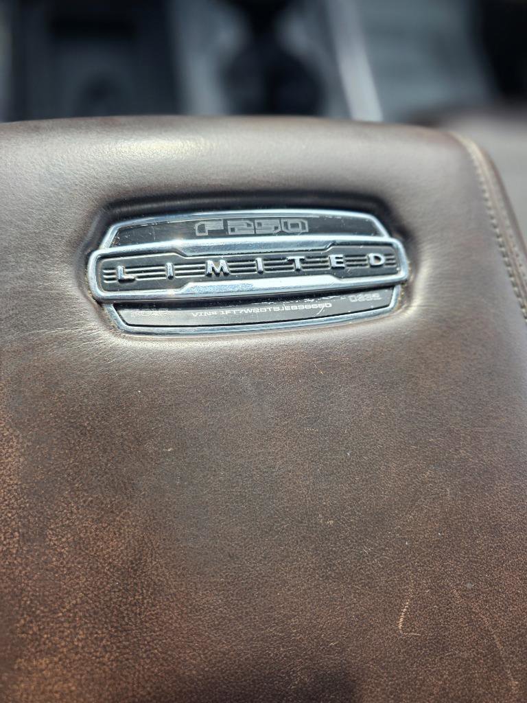 Used 2018 Ford F250 Limited image 19