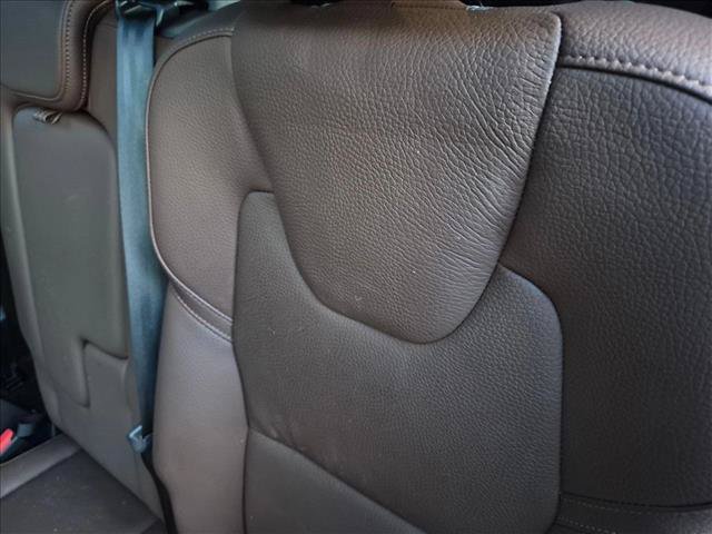 Used 2023 Volvo XC90 B5 Plus w/ Protection Package Premier AWD/4WD image 16