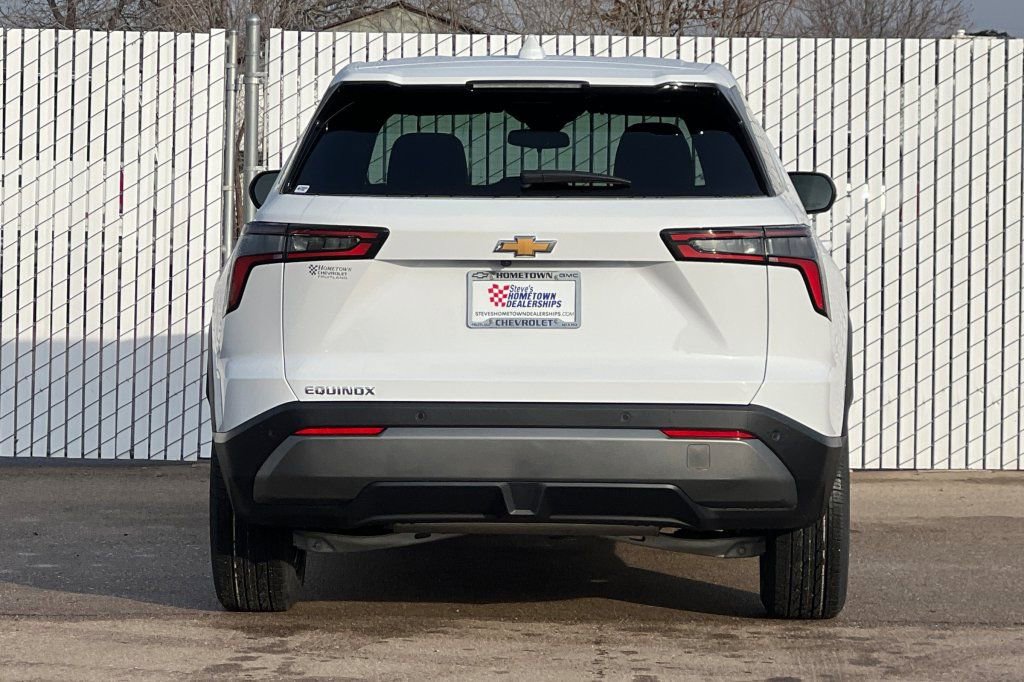 New 2026 Chevrolet Equinox LT w/ Convenience Package II image 5
