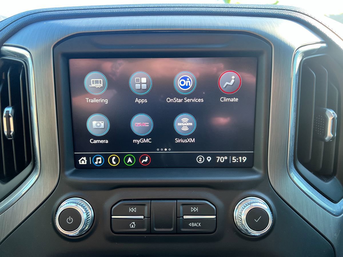 Used 2021 GMC Sierra 2500 Denali w/ Denali Ultimate Package AWD/4WD image 34