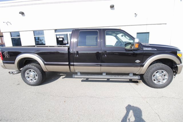 Used 2013 Ford F350 King Ranch w/ King Ranch w/Chrome Pkg image 13