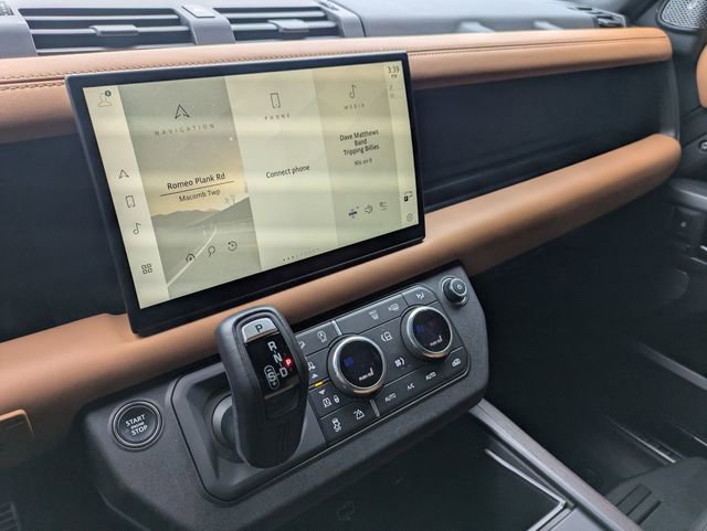 Used 2023 Land Rover Defender 110 X image 11