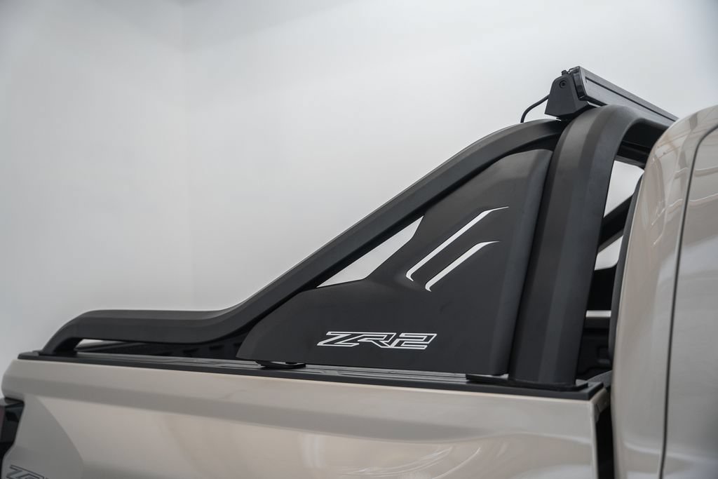 New 2026 Chevrolet Colorado ZR2 w/ Midnight Edition AWD/4WD image 26