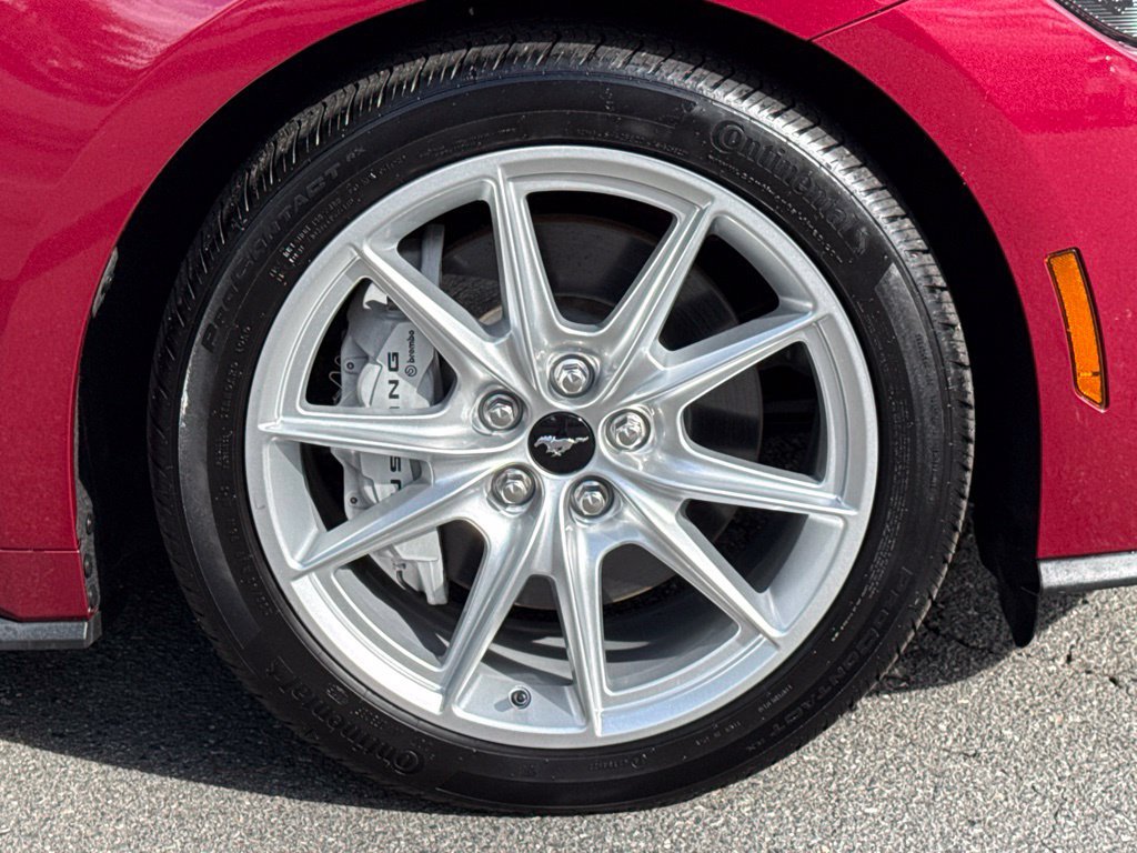 Used 2025 Ford Mustang GT Premium RWD image 11