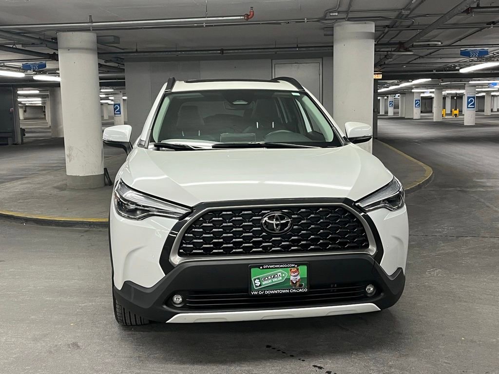 Used 2024 Toyota Corolla Cross XLE w/ Convenience Package image 30