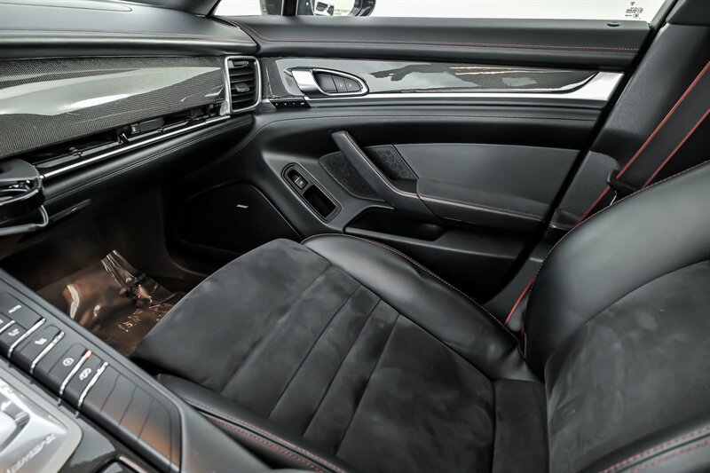 Used 2015 Porsche Panamera GTS AWD/4WD image 34