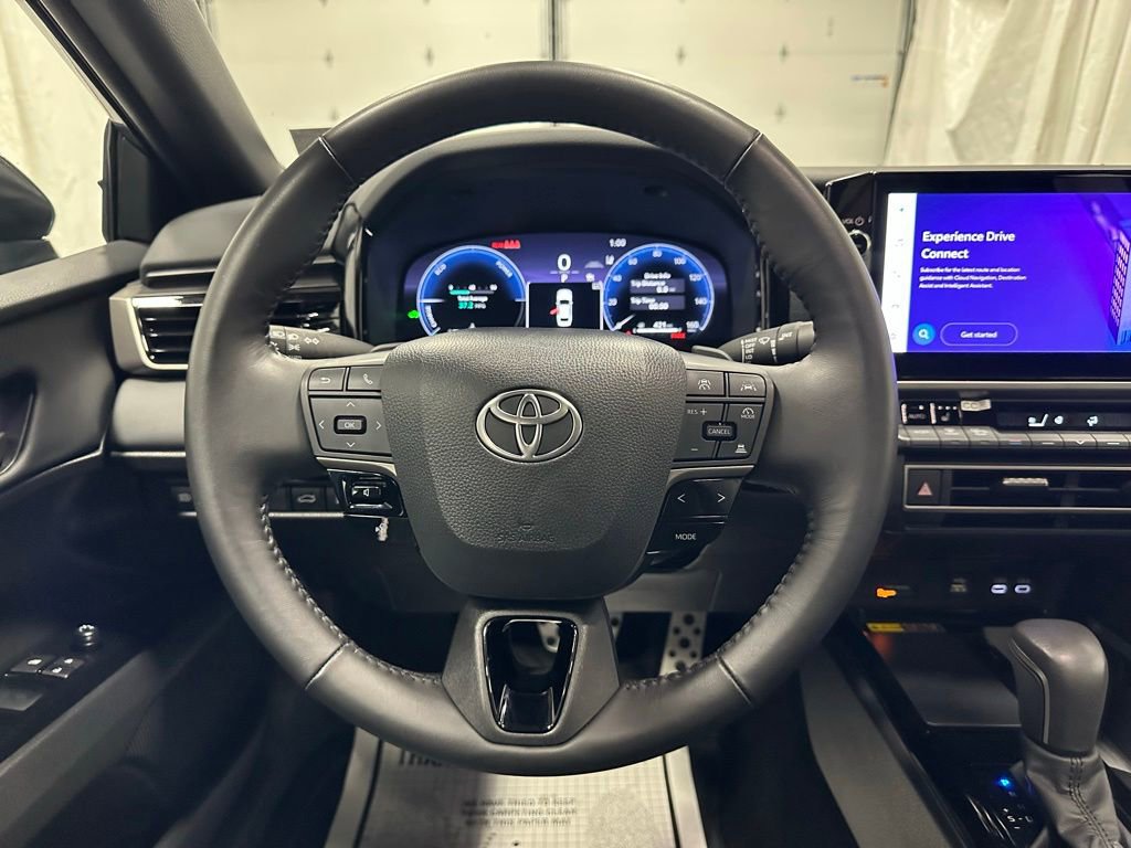 Used 2026 Toyota Camry XSE FWD image 18