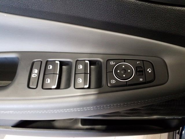 Certified 2023 Hyundai Santa Fe Limited w/ Winter Weather Package AWD/4WD image 11