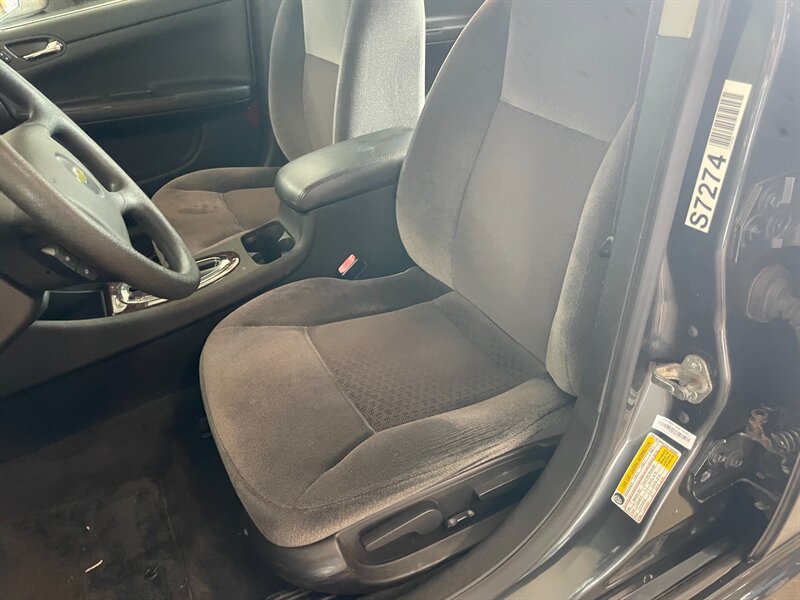 Used 2016 Chevrolet Impala Limited LS FWD image 14