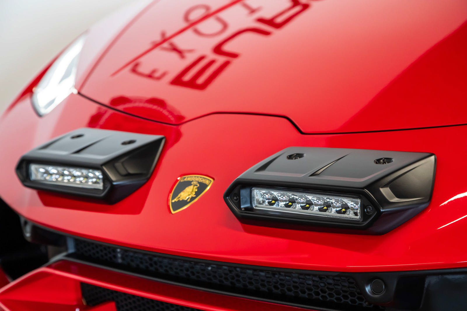 Used 2024 Lamborghini Huracan Sterrato AWD/4WD image 25
