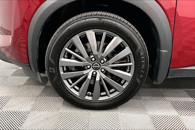 Used 2024 Nissan Pathfinder SL AWD/4WD image 10