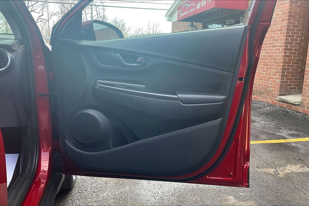 Used 2023 Hyundai Kona SEL w/ Cargo Package image 23