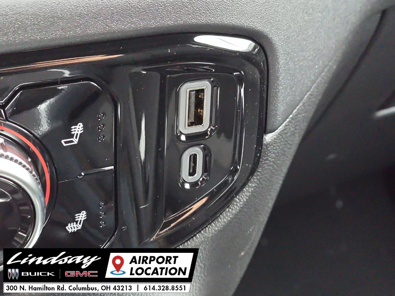 New 2026 GMC Sierra 1500 Elevation w/ Preferred Package AWD/4WD image 39