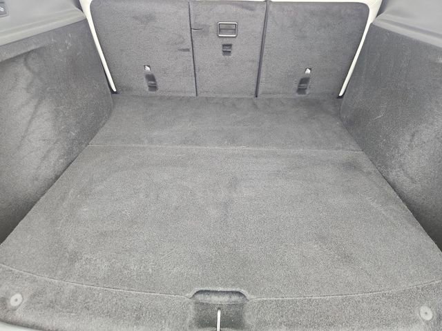 Used 2026 Tesla Model Y 2WD image 25