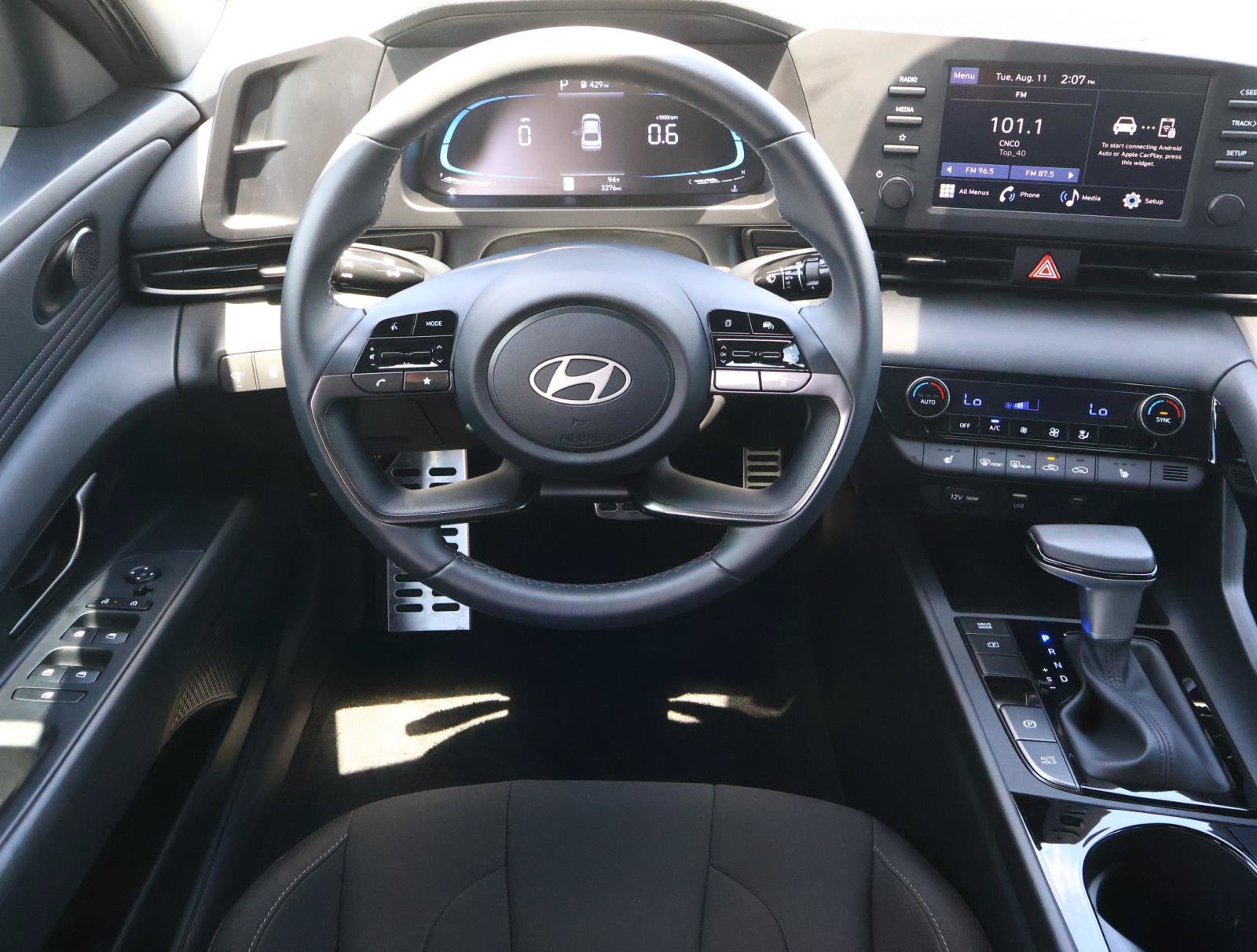 Used 2026 Hyundai Elantra SEL Sport Premium FWD image 9